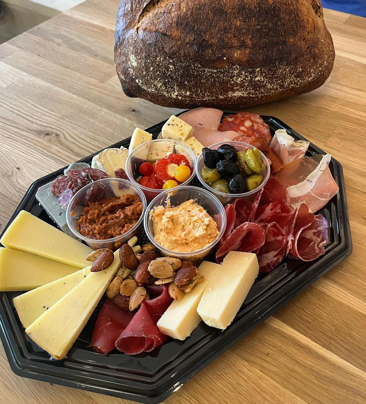 Moster B – delikate tapas